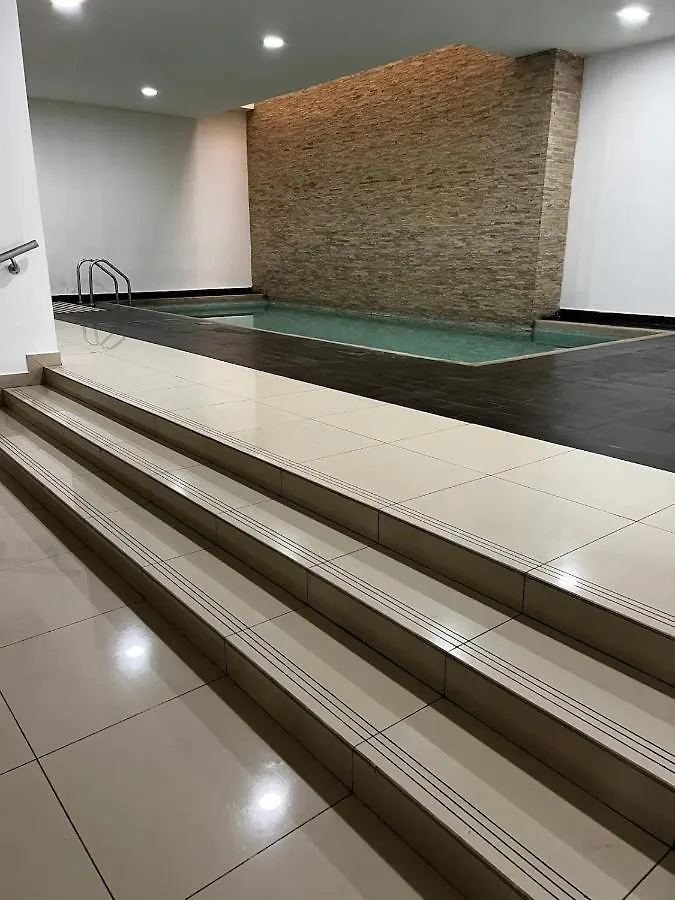 Con Generador Suite Elegante Piscina Gym Parqueo En El Norte Gye Guayaquil